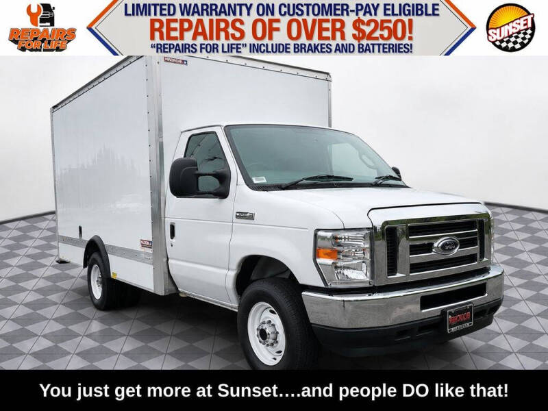 2025 Ford E-Series