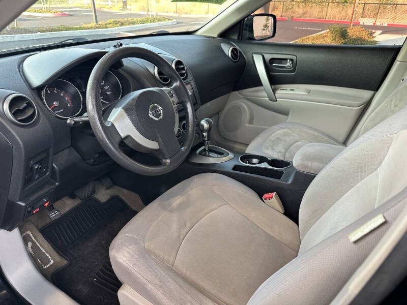 2009 Nissan Rogue S