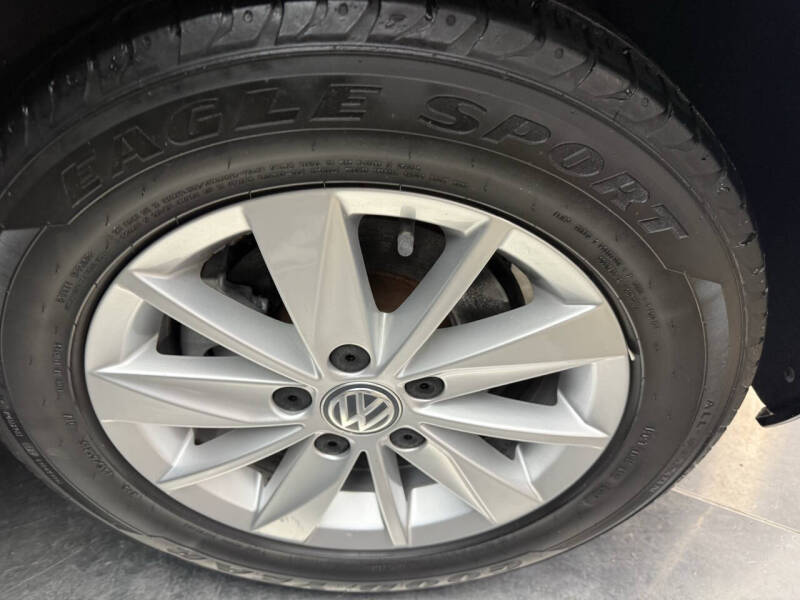 2015 Volkswagen Golf TSI SE