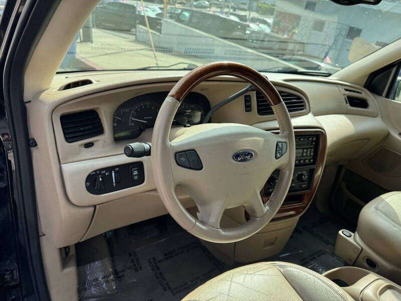 2001 Ford Windstar Limited