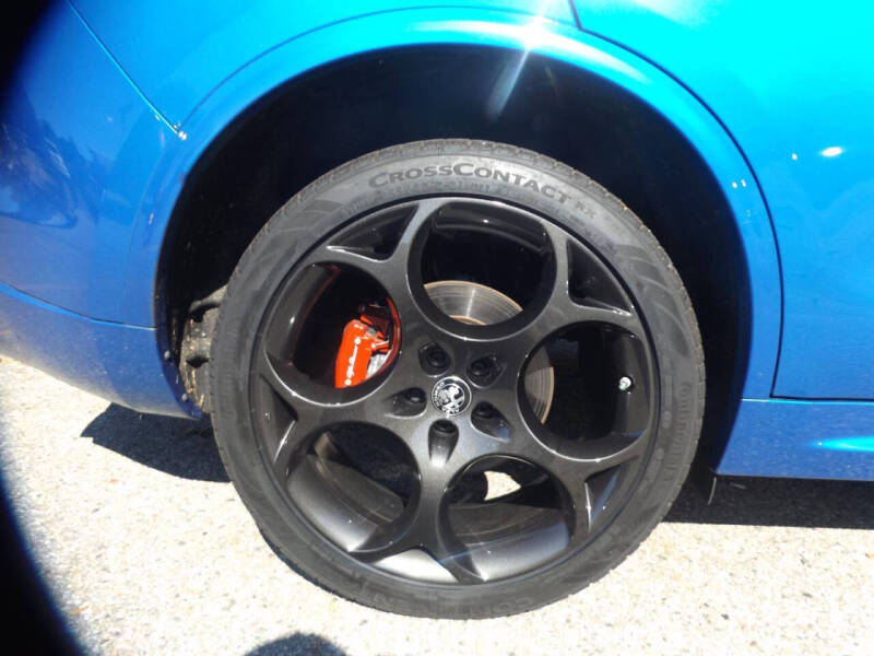 2022 Alfa Romeo Stelvio Veloce