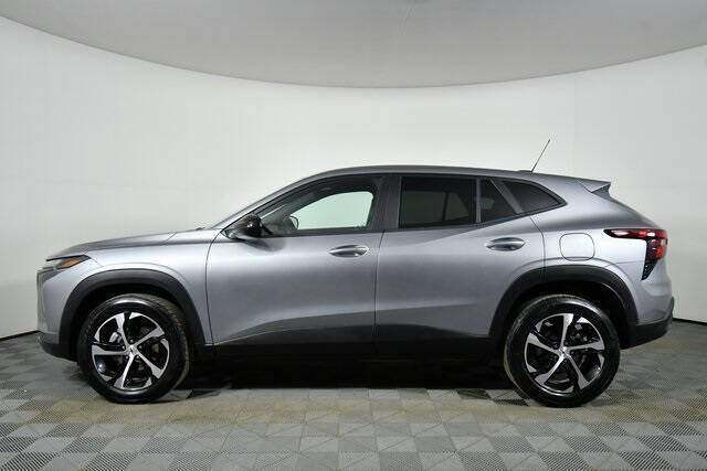 2025 Chevrolet Trax RS