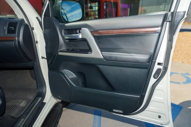 2021 Toyota Land Cruiser