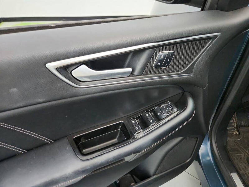 2016 Ford Edge Sport