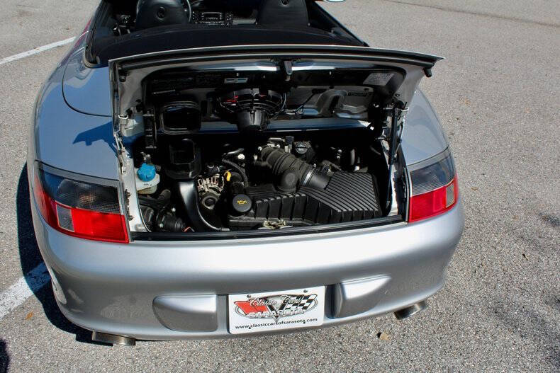 2003 Porsche 911