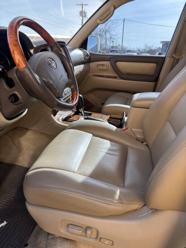 2004 Toyota Land Cruiser