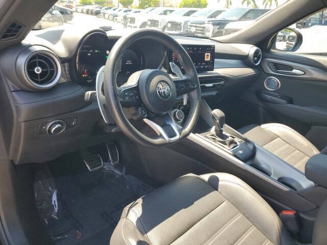 2024 Alfa Romeo Tonale Hybrid Veloce