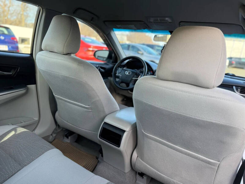 2013 Toyota Camry Hybrid