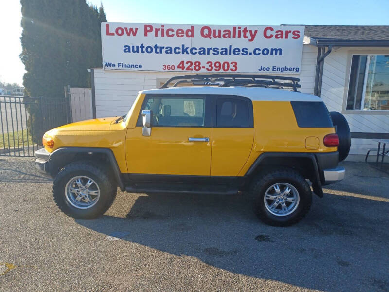 2007 Toyota FJ Cruiser for sale at AUTOTRACK INC in Mount Vernon WA