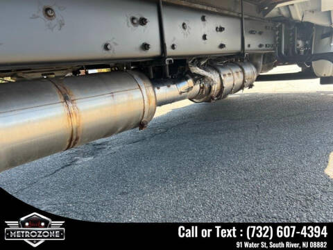 2012 Freightliner M2 106