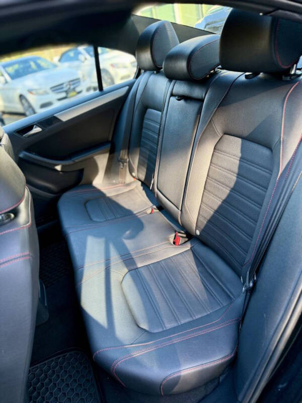 2012 Volkswagen Jetta