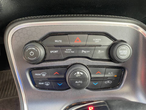 2017 Dodge Challenger GT