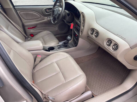 2004 Pontiac Bonneville SLE