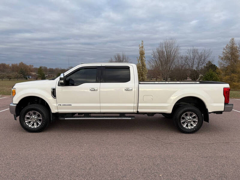 2017 Ford F-250 Super Duty Lariat