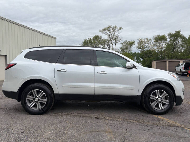2017 Chevrolet Traverse LT