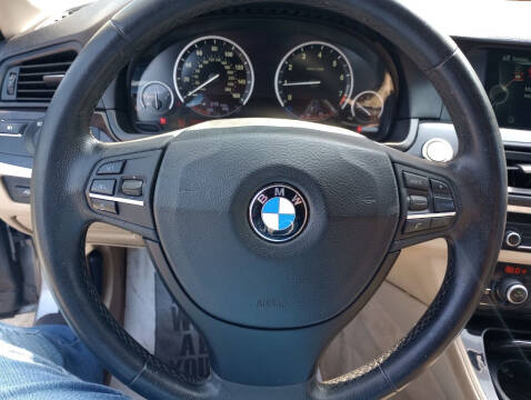 2013 BMW 5 Series 528i