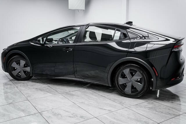 2024 Toyota Prius LE