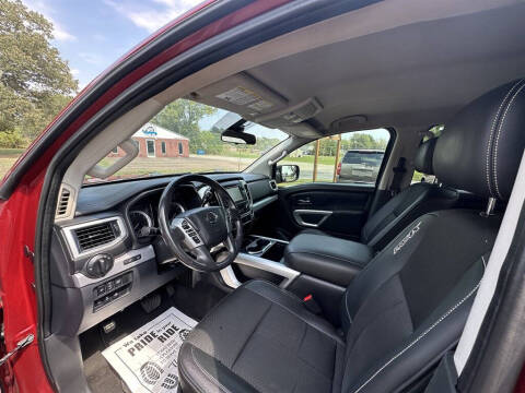 2017 Nissan Titan PRO-4X