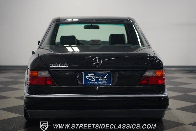1993 Mercedes-Benz 500-Class 500 E