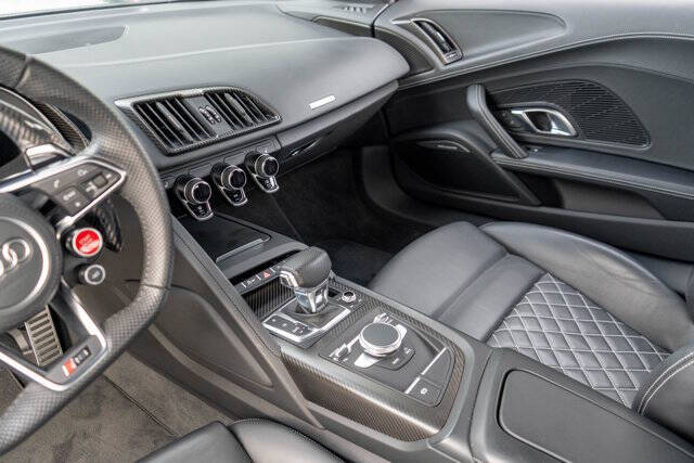 2017 Audi R8 22