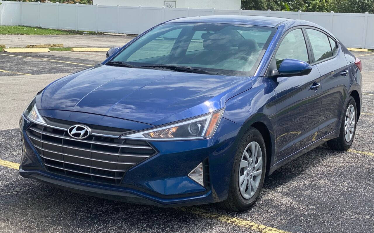 2019 Hyundai Elantra Sedan - $16,800