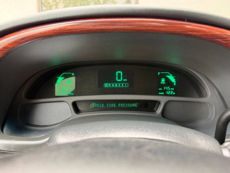 2003 Cadillac DeVille