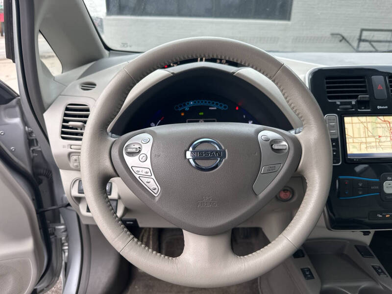 2012 Nissan LEAF SL
