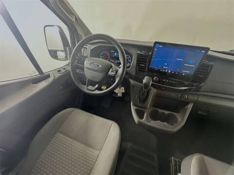 2023 Ford Transit 350 XLT