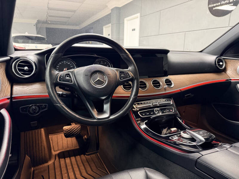 2017 Mercedes-Benz E-Class E 300 4MATIC