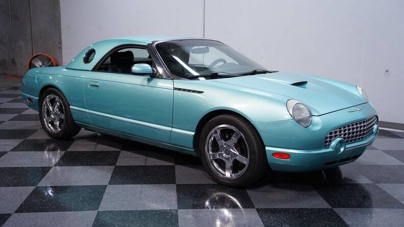 2002 Ford Thunderbird Deluxe