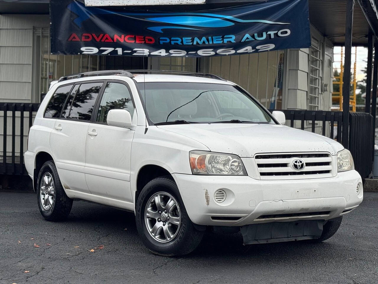 2006 Toyota Highlander for sale at Advanced Premier Auto Portland in Portland, OR