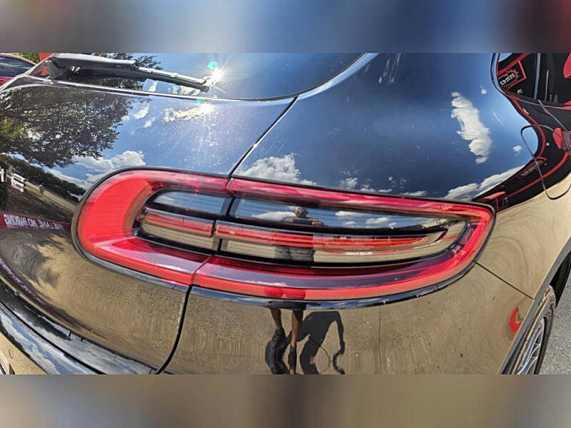 2016 Porsche Macan Turbo