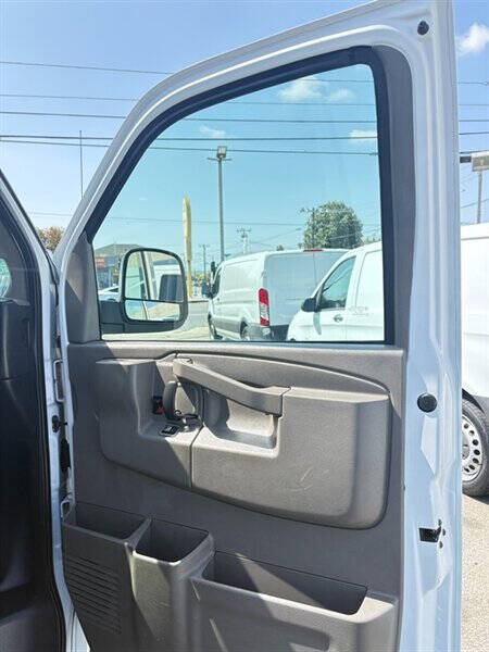 2020 Chevrolet Express 2500