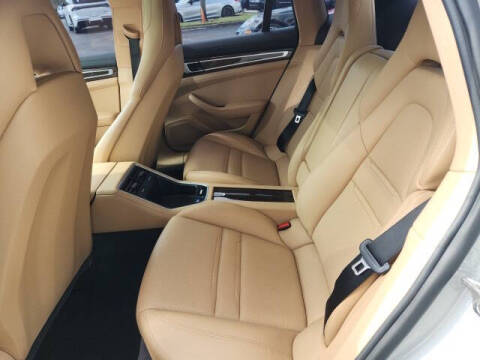 2020 Porsche Panamera