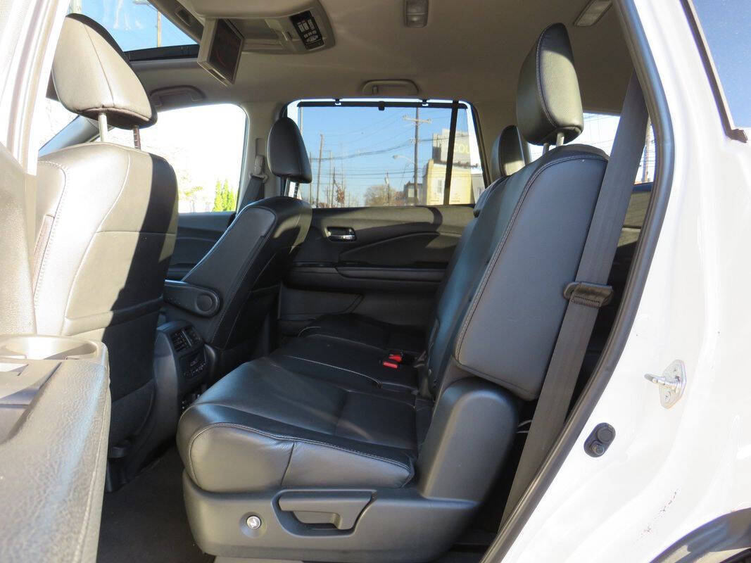 2018 Honda Pilot for sale at Vrbo Motors in Linden, NJ