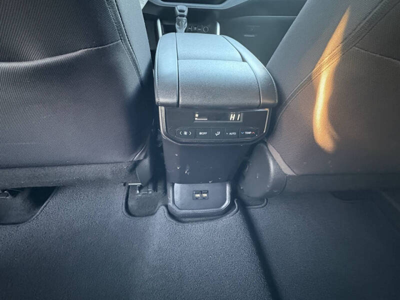 2020 Toyota Highlander L