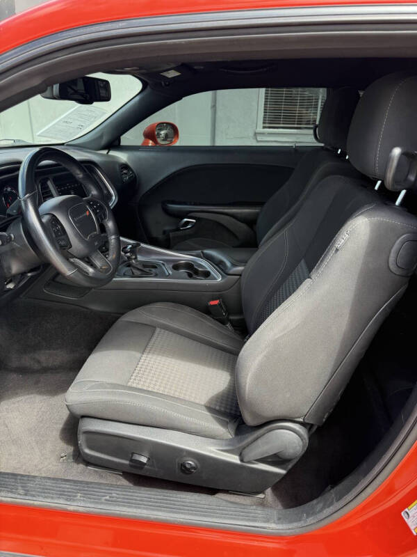 2018 Dodge Challenger SXT