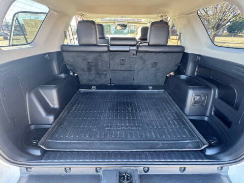 2020 Toyota 4Runner SR5