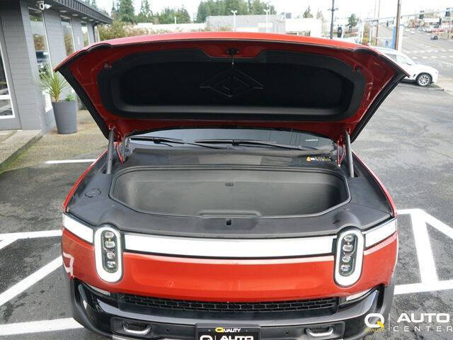 2023 Rivian R1S Launch Edition