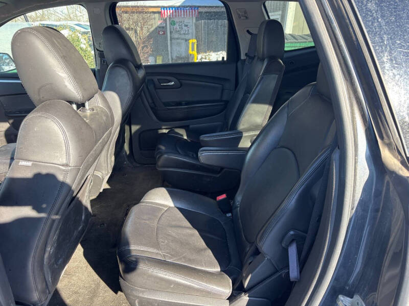 2012 Chevrolet Traverse LT