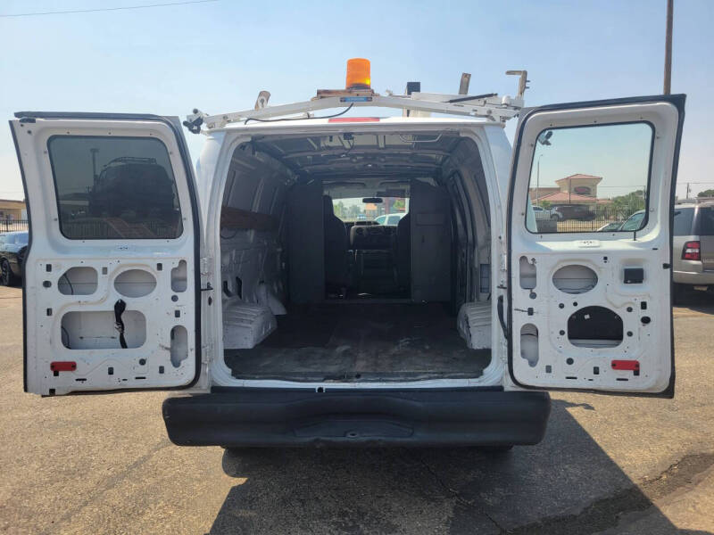 2011 Ford E-Series E-250