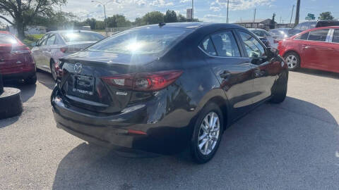 2016 Mazda MAZDA3