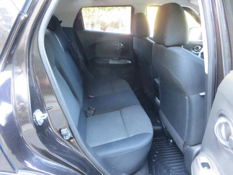 2016 Nissan JUKE S
