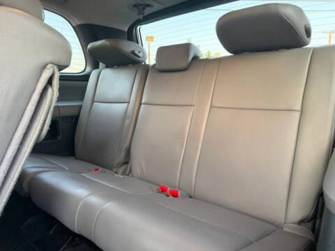 2015 Toyota Sequoia SR5