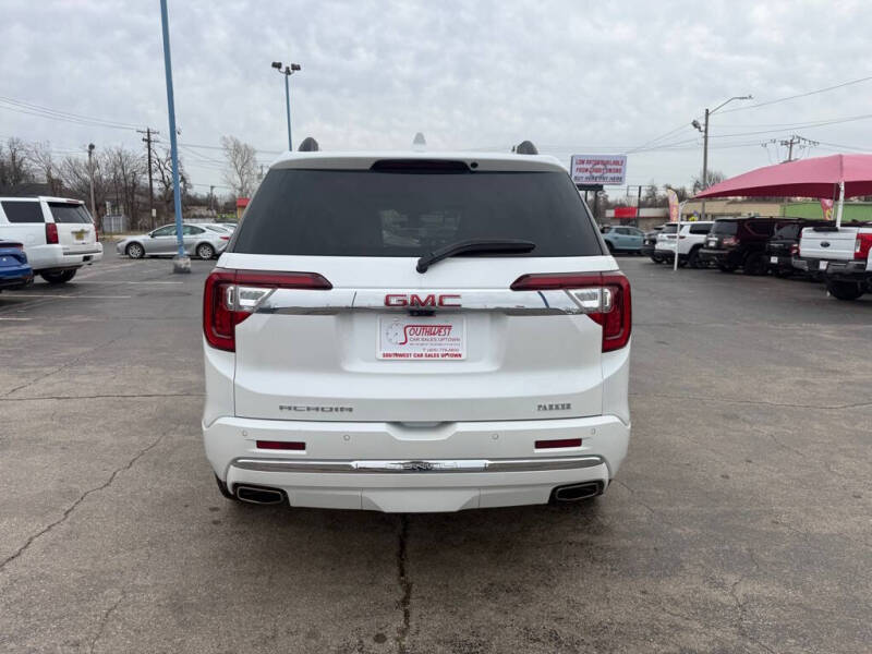2023 GMC Acadia Denali