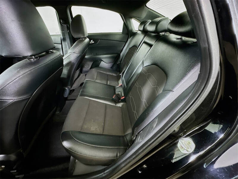 2020 Kia Forte GT Line