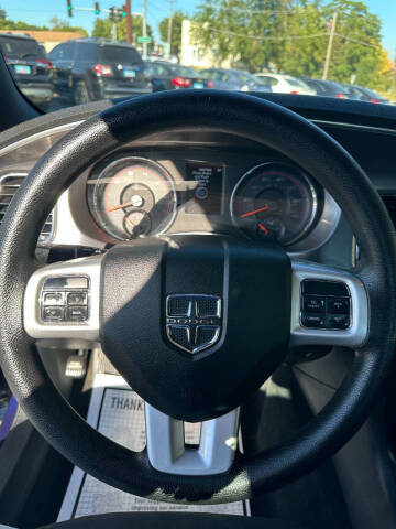 2013 Dodge Charger SE