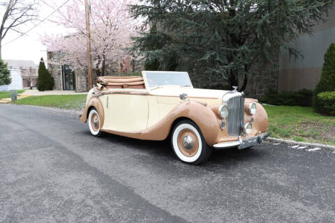 1947 Bentley Mark VI for sale at Gullwing Motor Cars Inc in Astoria NY
