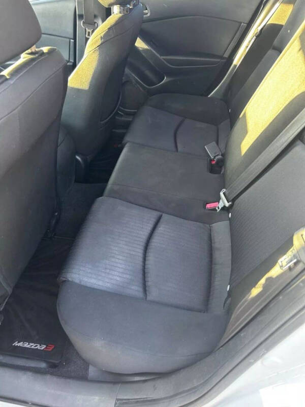 2014 Mazda MAZDA3 i Sport