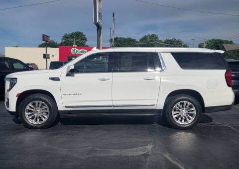 2023 GMC Yukon XL SLT